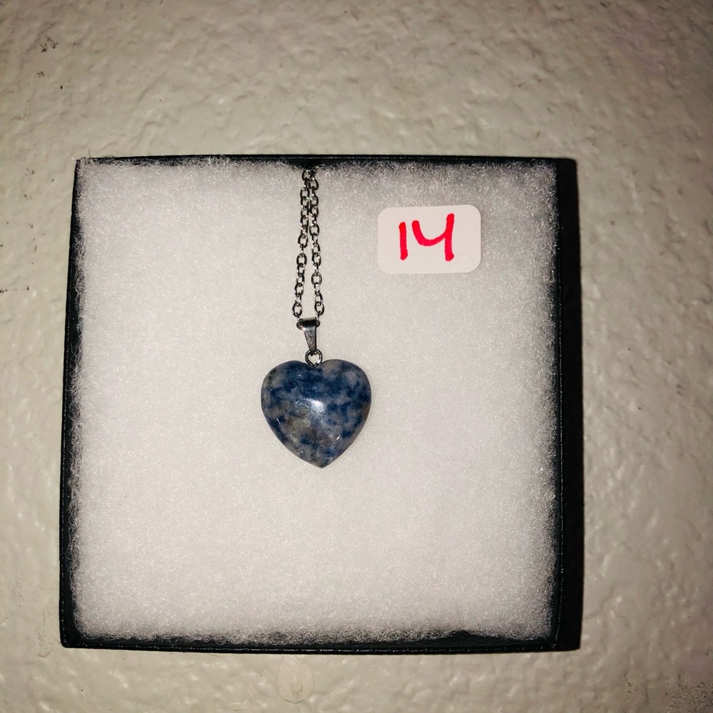 Heart 🍒💣Gemstone Pendant Necklace - Assorted Colors - Picture 16 of 17